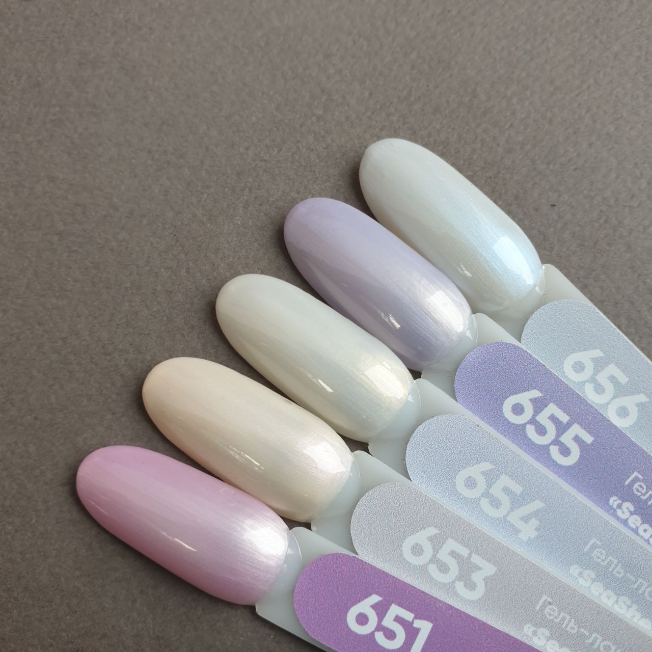 653 ג'ל לק
